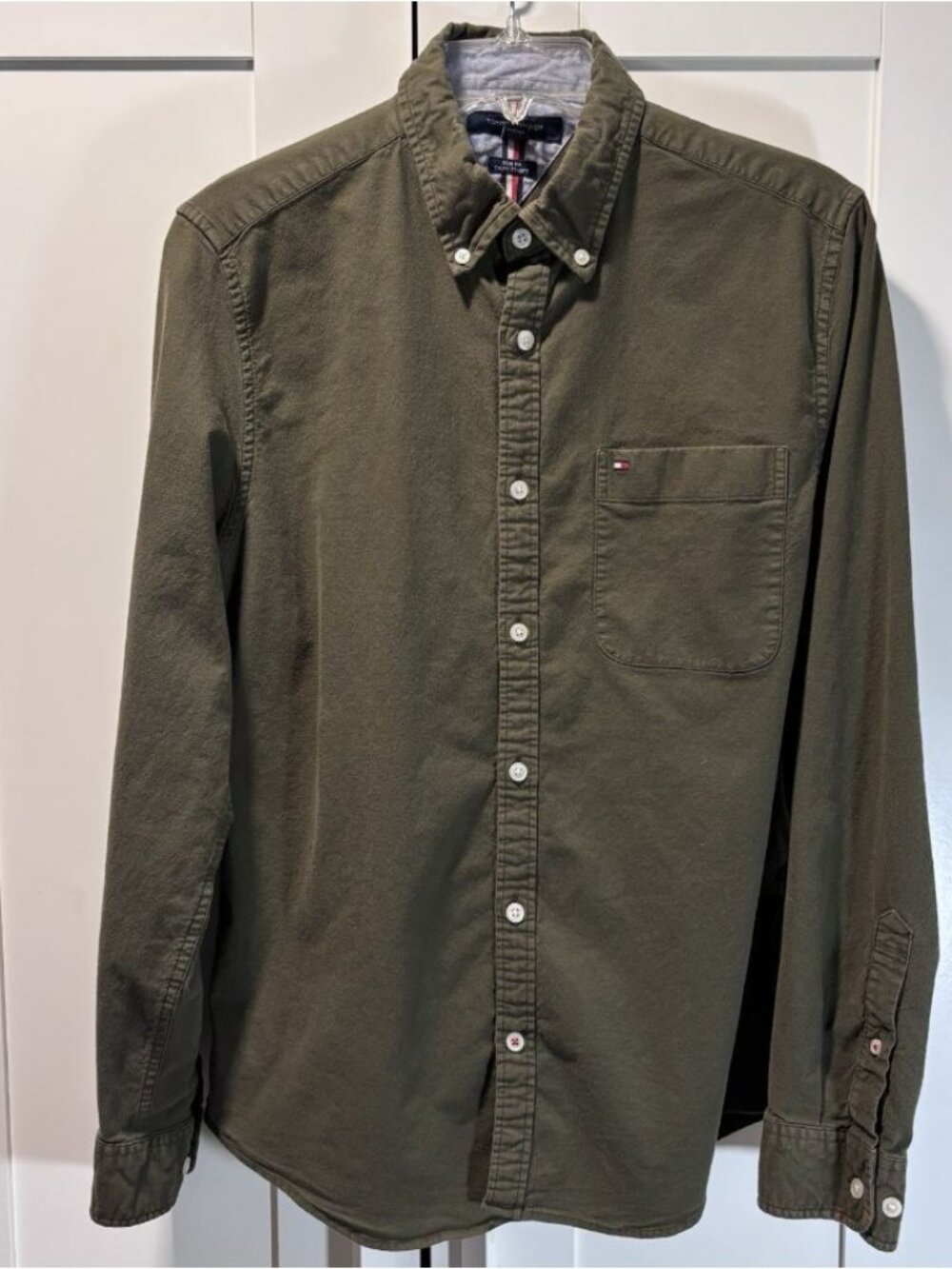 TOMMY HILFIGER Cotton Button-Down Shirt Olive Green Slim Fit Men’s Size Medium